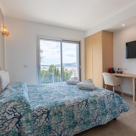 Antares Rooms And Suites Olbia Buitenkant foto