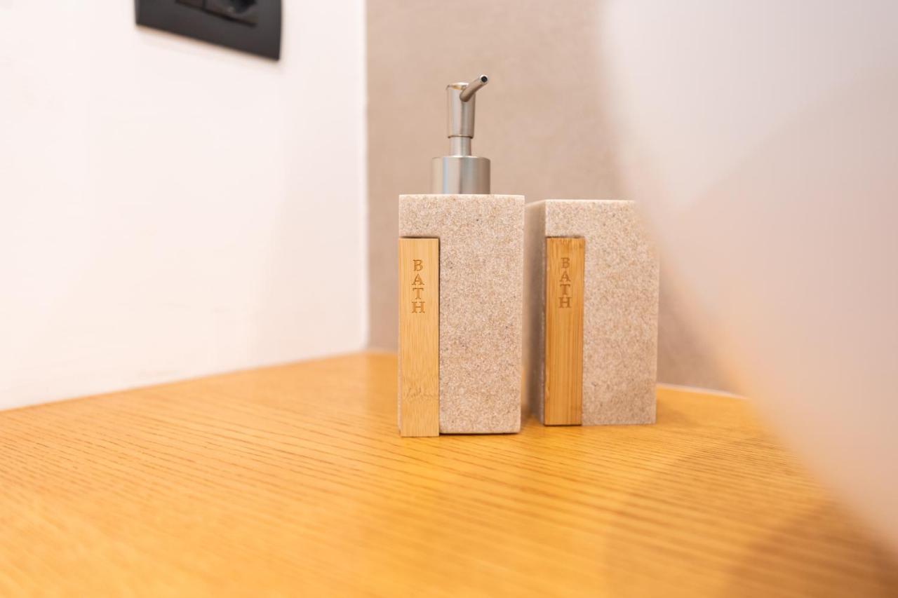 Antares Rooms And Suites Olbia Buitenkant foto