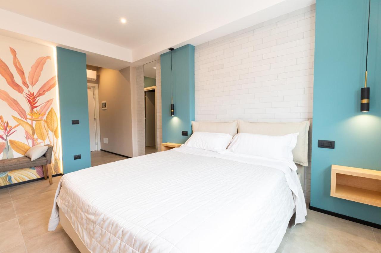 Antares Rooms And Suites Olbia Buitenkant foto
