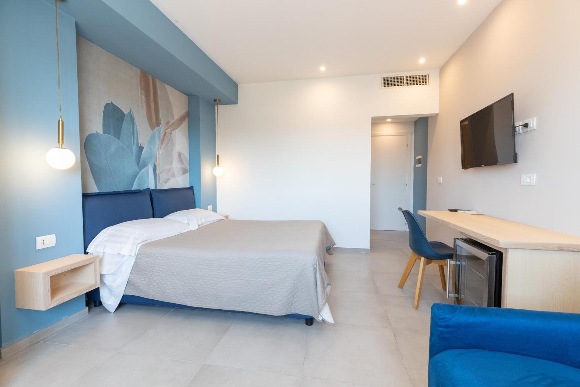 Antares Rooms And Suites Olbia Buitenkant foto