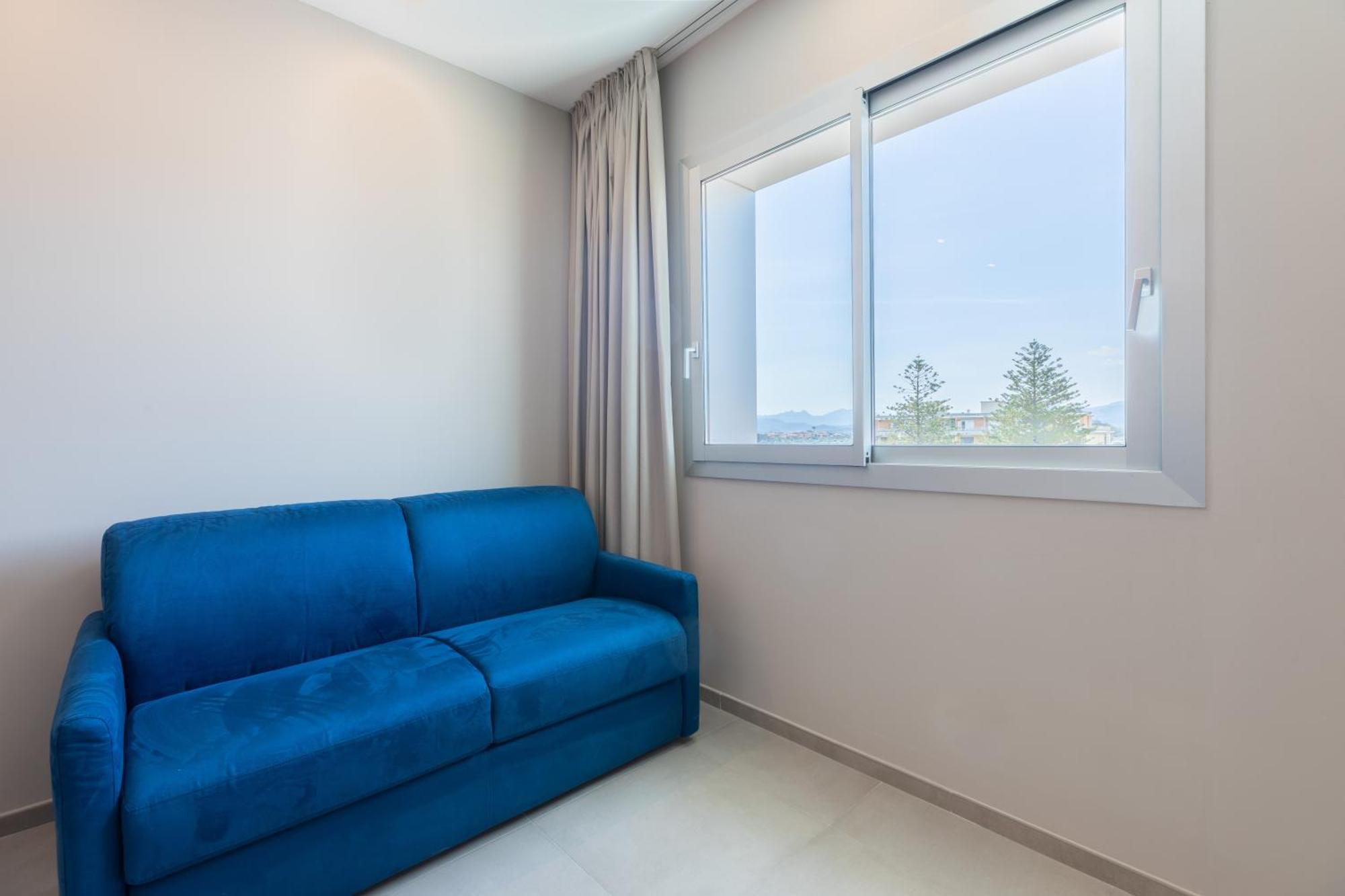 Antares Rooms And Suites Olbia Buitenkant foto