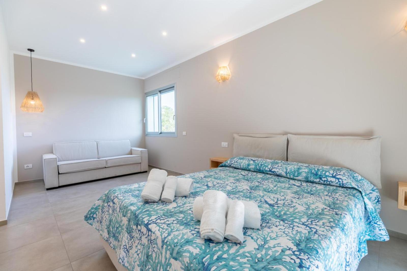 Antares Rooms And Suites Olbia Buitenkant foto